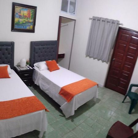 Arboleda Hostal Santo Domingo Luaran gambar