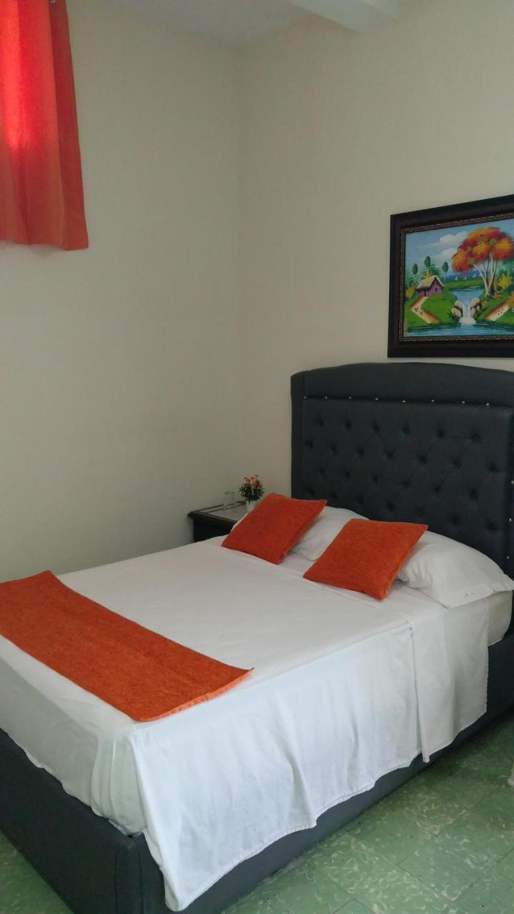 Arboleda Hostal Santo Domingo Luaran gambar