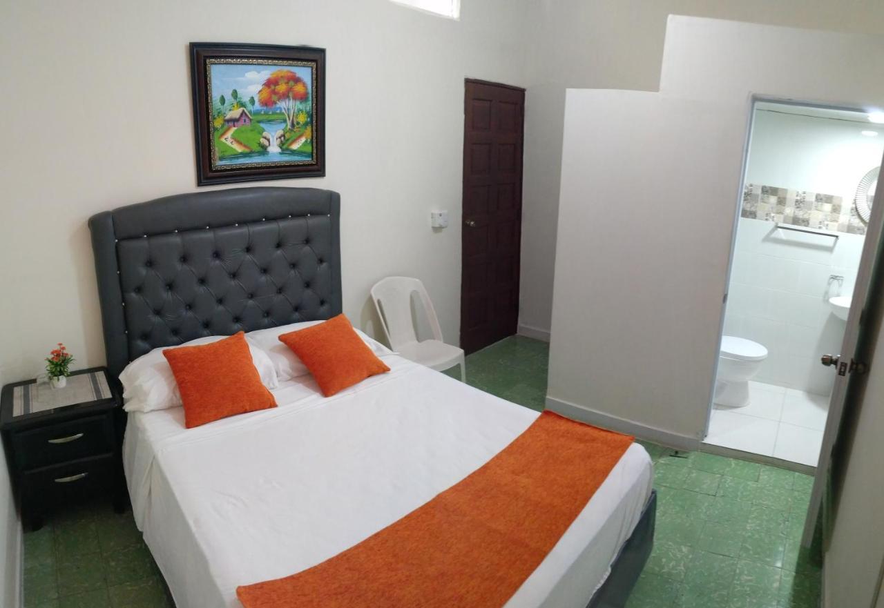 Arboleda Hostal Santo Domingo Luaran gambar