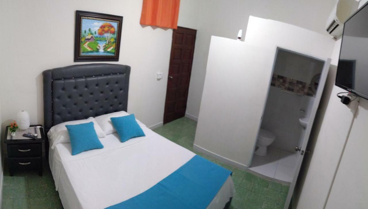 Arboleda Hostal Santo Domingo Luaran gambar