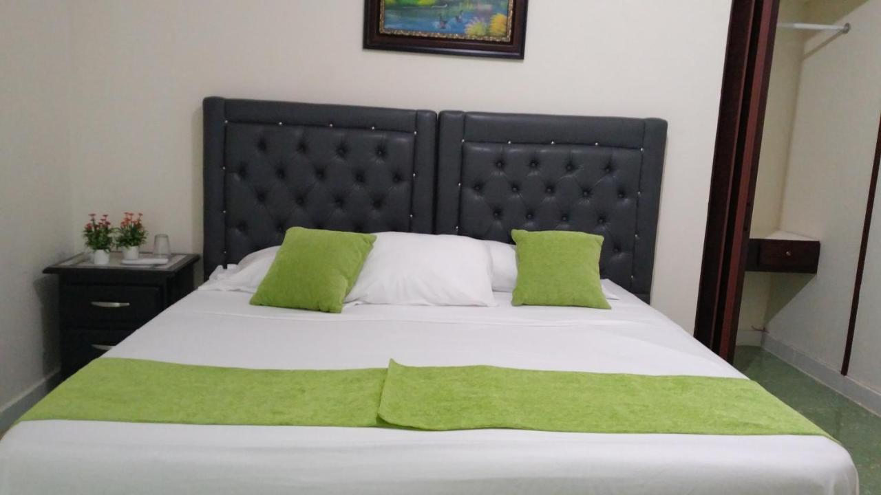 Arboleda Hostal Santo Domingo Luaran gambar